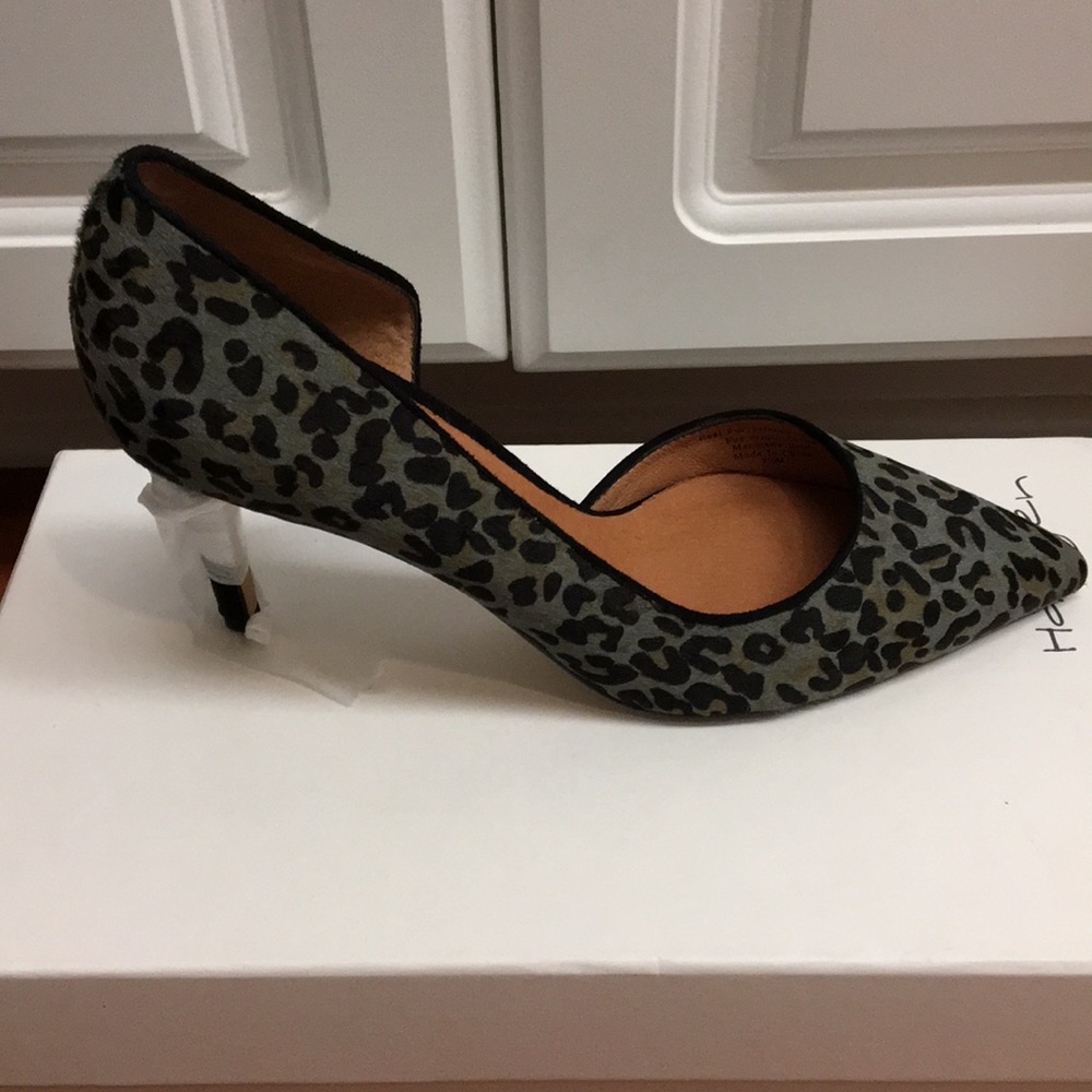 Halogen Marlie Calf Hair Pointy Toe Pump NWT